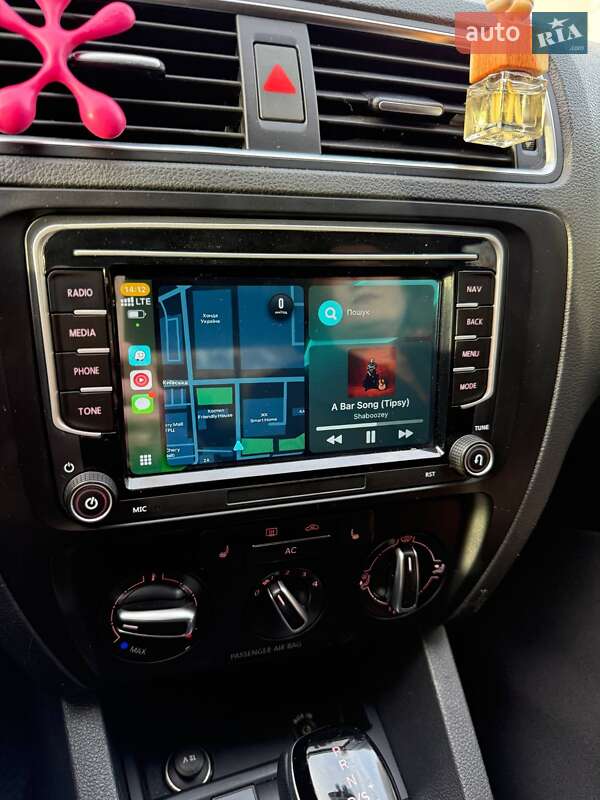 Седан Volkswagen Jetta 2011 в Киеве фото 23 Седан Volkswagen Jetta 2011 в Киеве