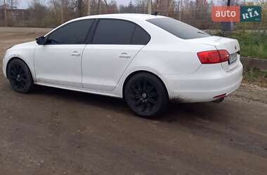 Седан Volkswagen Jetta 2012 в Сумах