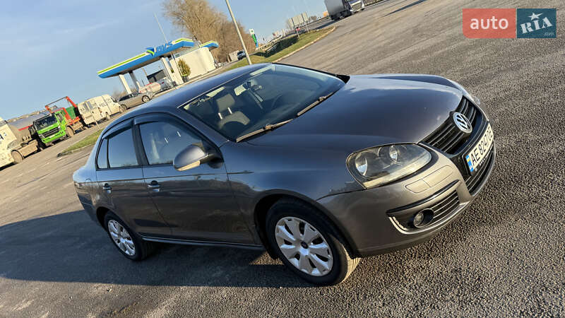 Седан Volkswagen Jetta 2008 в Полтаве