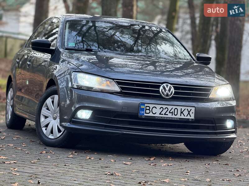 Седан Volkswagen Jetta 2015 в Львове фото 23 Седан Volkswagen Jetta 2015 в Львове