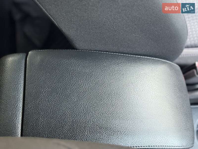 Седан Volkswagen Jetta 2015 в Львове фото 98 Седан Volkswagen Jetta 2015 в Львове