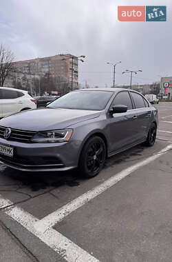 Седан Volkswagen Jetta 2016 в Харькове