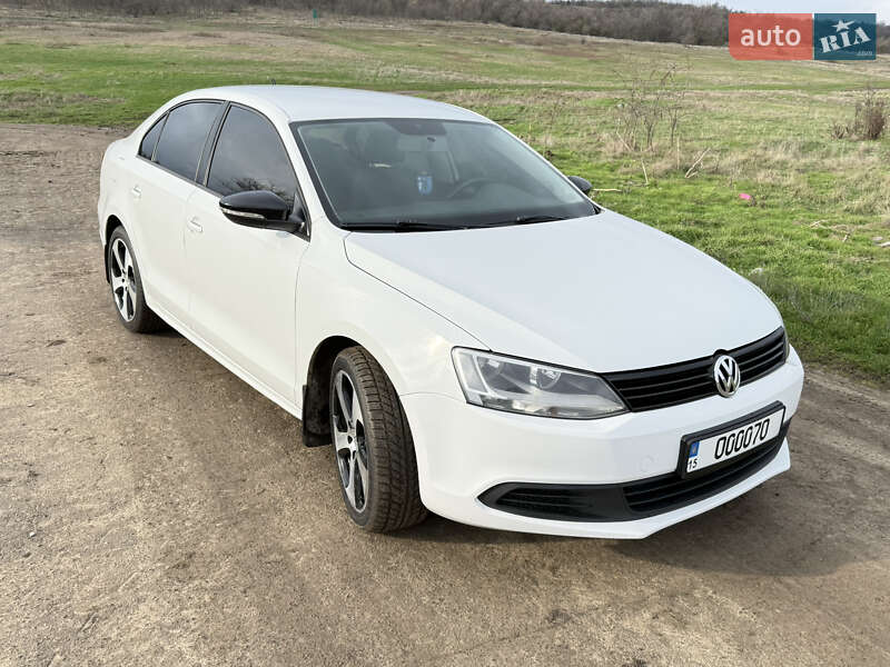 Седан Volkswagen Jetta 2014 в Веселиновому