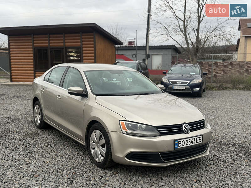 Седан Volkswagen Jetta 2012 в Хмельницькому фото 5 Седан Volkswagen Jetta 2012 в Хмельницькому