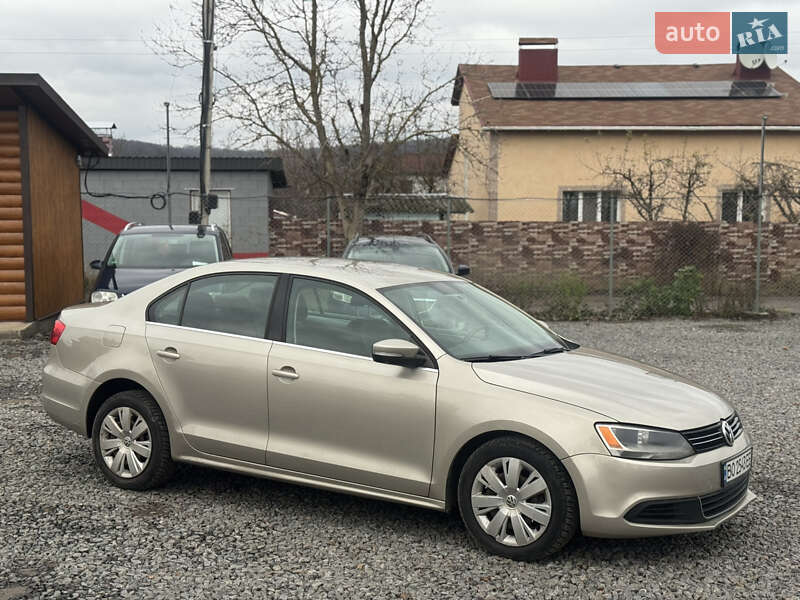 Седан Volkswagen Jetta 2012 в Хмельницькому фото 13 Седан Volkswagen Jetta 2012 в Хмельницькому