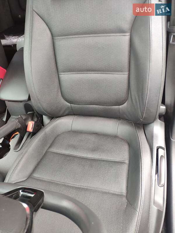 Седан Volkswagen Jetta 2017 в Зенькове