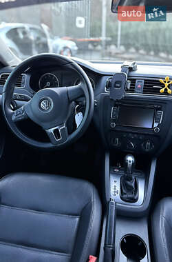 Седан Volkswagen Jetta 2014 в Полтаві