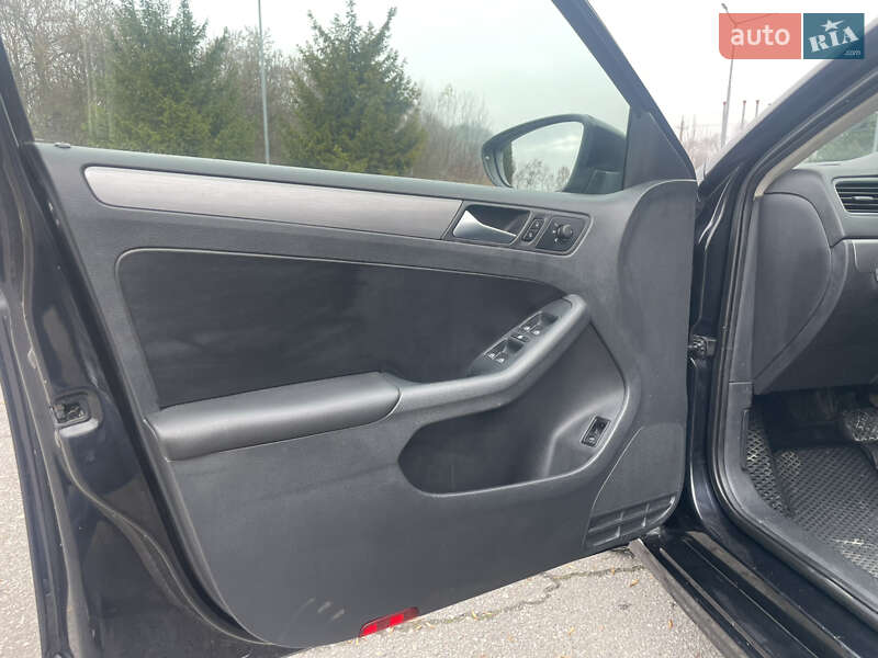 Седан Volkswagen Jetta 2012 в Богородчанах фото 11 Седан Volkswagen Jetta 2012 в Богородчанах