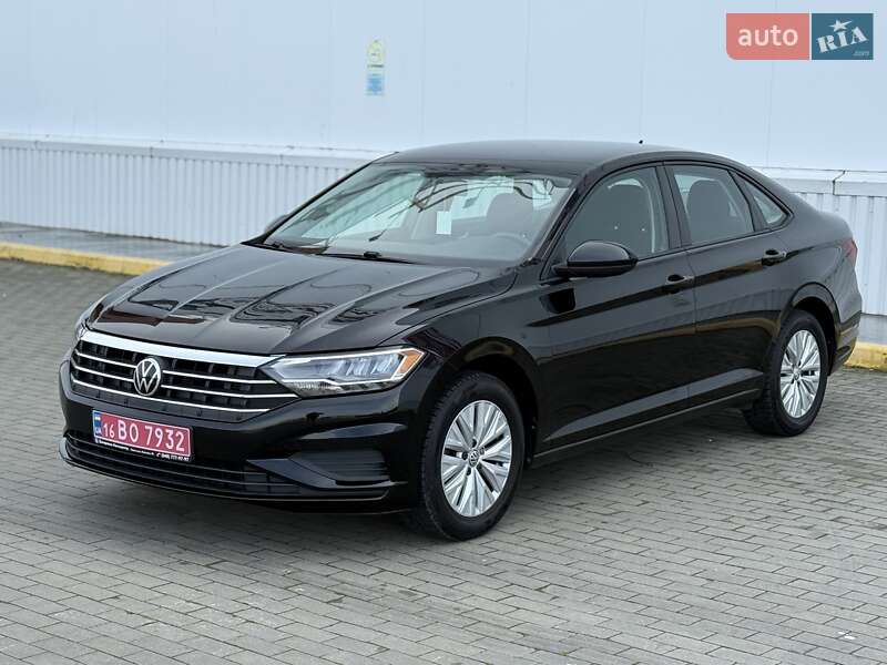Седан Volkswagen Jetta 2019 в Одесі