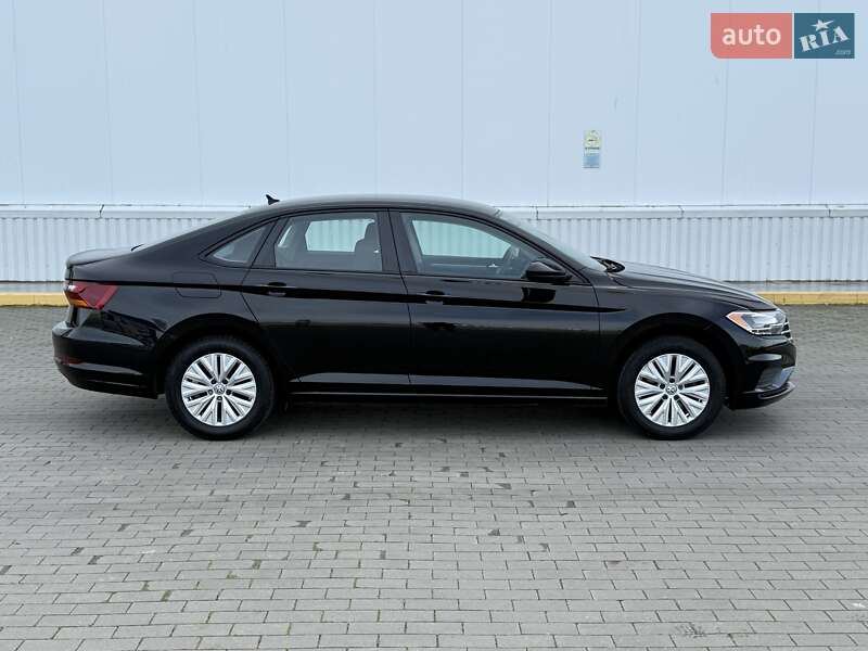 Седан Volkswagen Jetta 2019 в Одесі