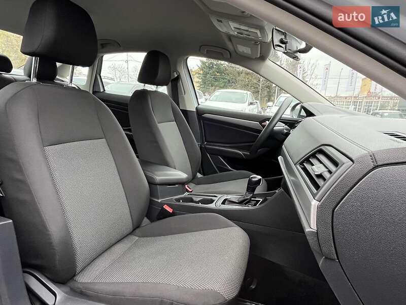 Седан Volkswagen Jetta 2018 в Вінниці