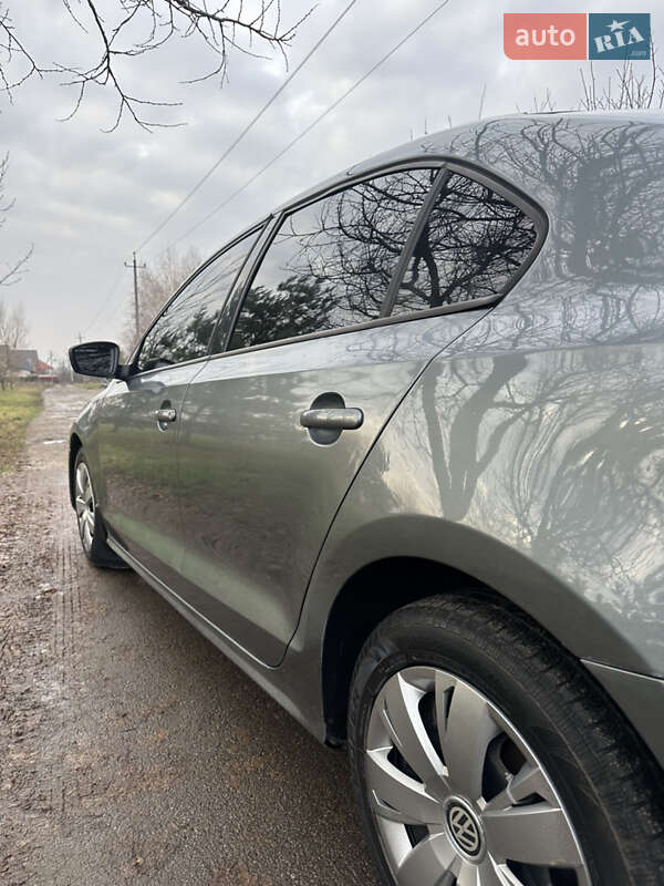 Седан Volkswagen Jetta 2011 в Полтаве
