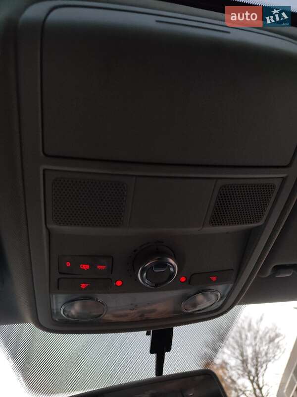 Седан Volkswagen Jetta 2012 в Кропивницькому