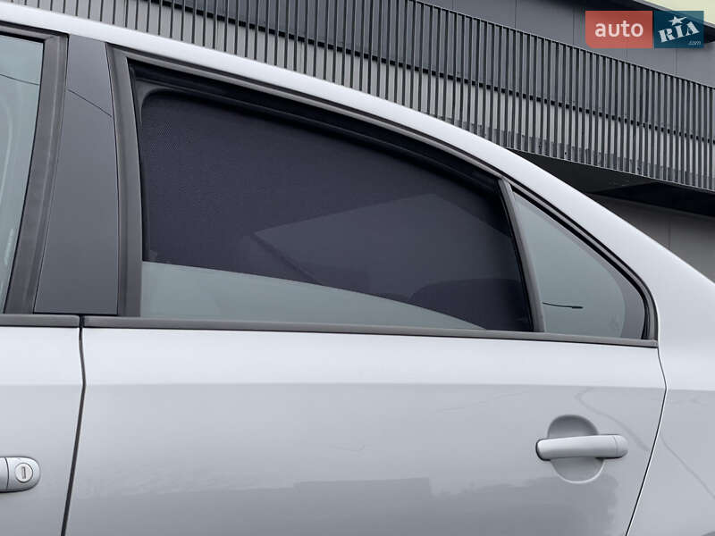 Седан Volkswagen Jetta 2012 в Киеве