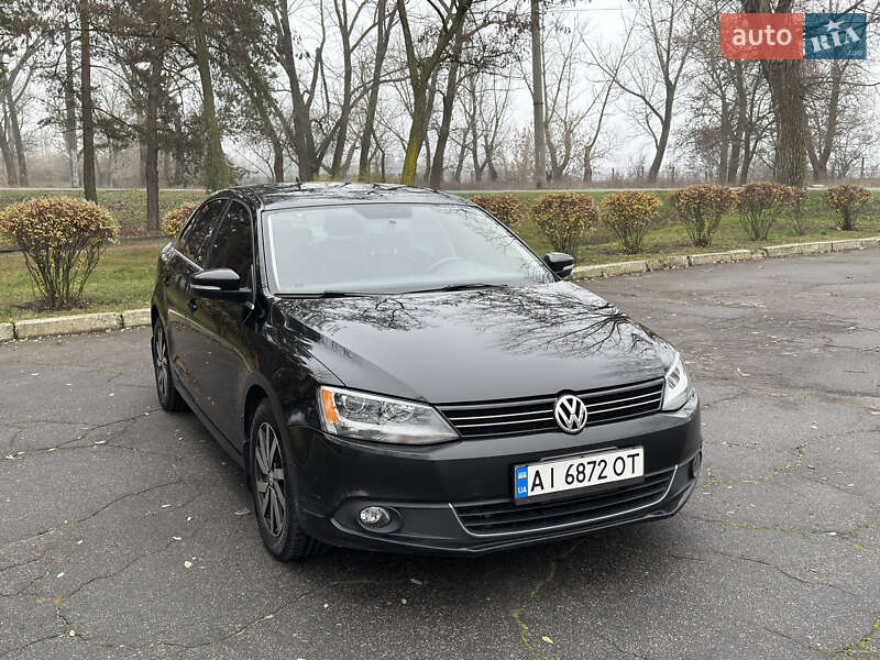 Седан Volkswagen Jetta 2013 в Кременчуці