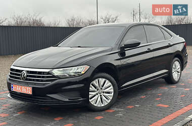 Седан Volkswagen Jetta 2019 в Берегово