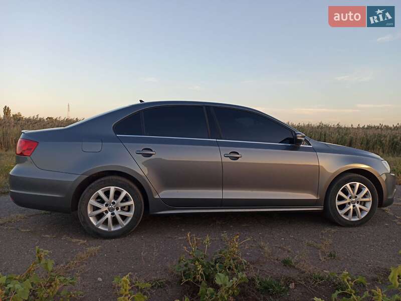 Седан Volkswagen Jetta 2013 в Миколаєві фото 3 Седан Volkswagen Jetta 2013 в Миколаєві