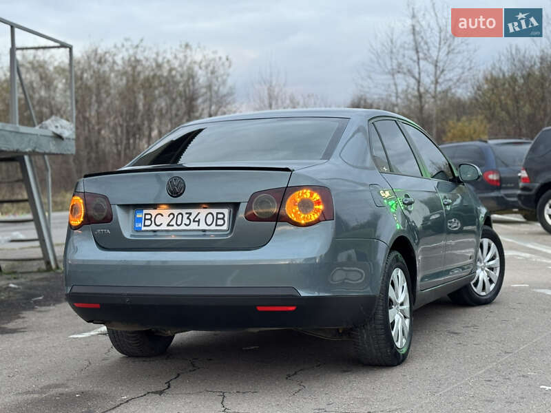 Седан Volkswagen Jetta 2008 в Дрогобыче