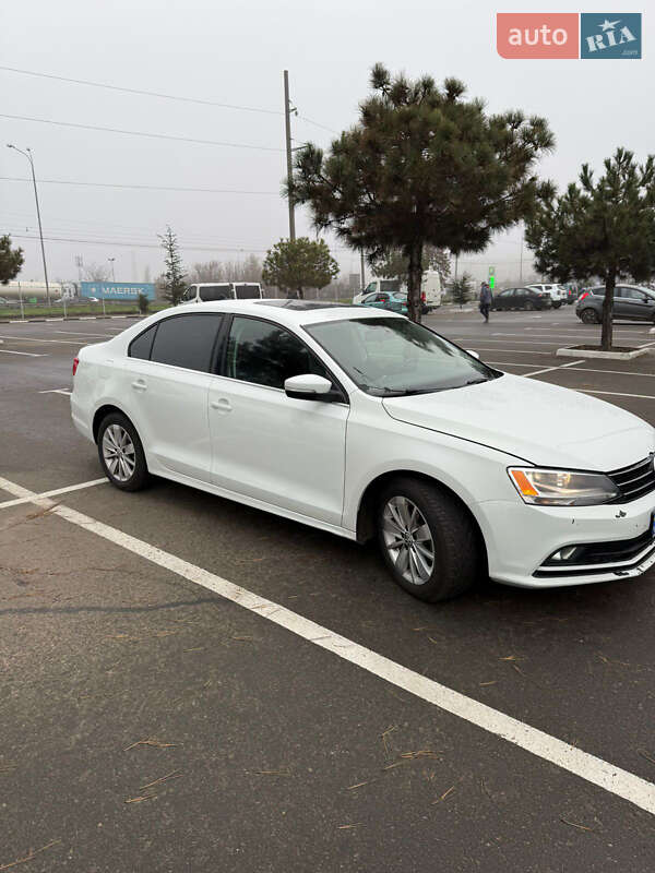 Седан Volkswagen Jetta 2015 в Одессе