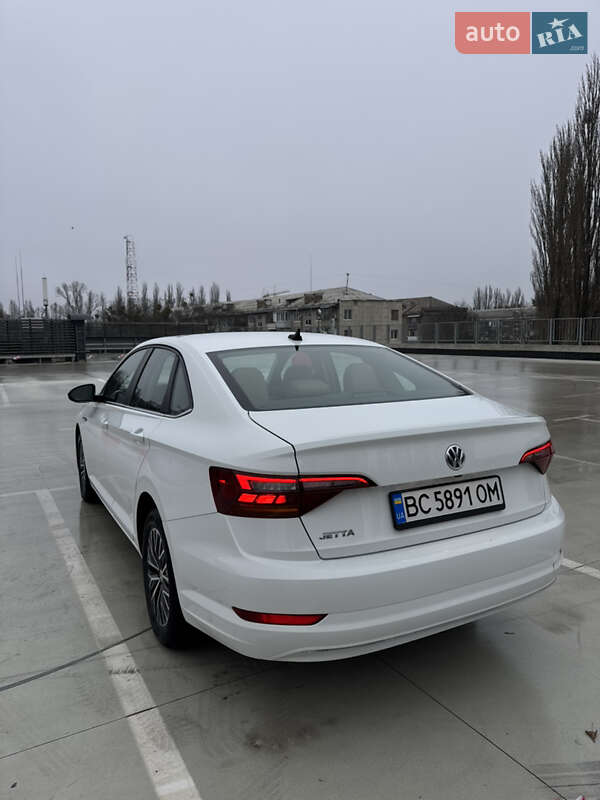 Седан Volkswagen Jetta 2019 в Киеве фото 15 Седан Volkswagen Jetta 2019 в Киеве