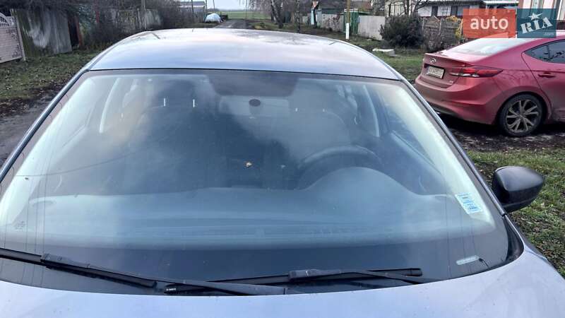 Седан Volkswagen Jetta 2014 в Лозовій