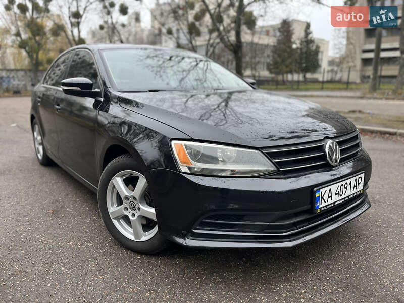 Седан Volkswagen Jetta 2014 в Киеве