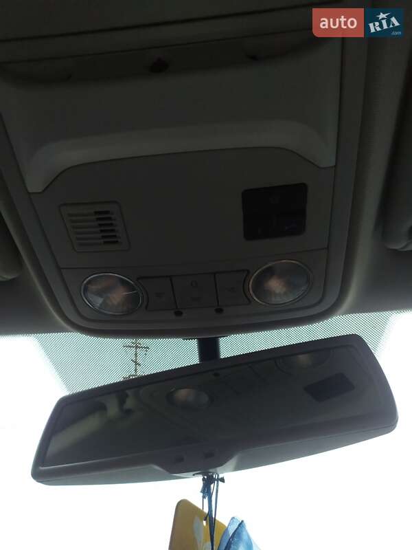 Седан Volkswagen Jetta 2013 в Тараще фото 30 Седан Volkswagen Jetta 2013 в Тараще