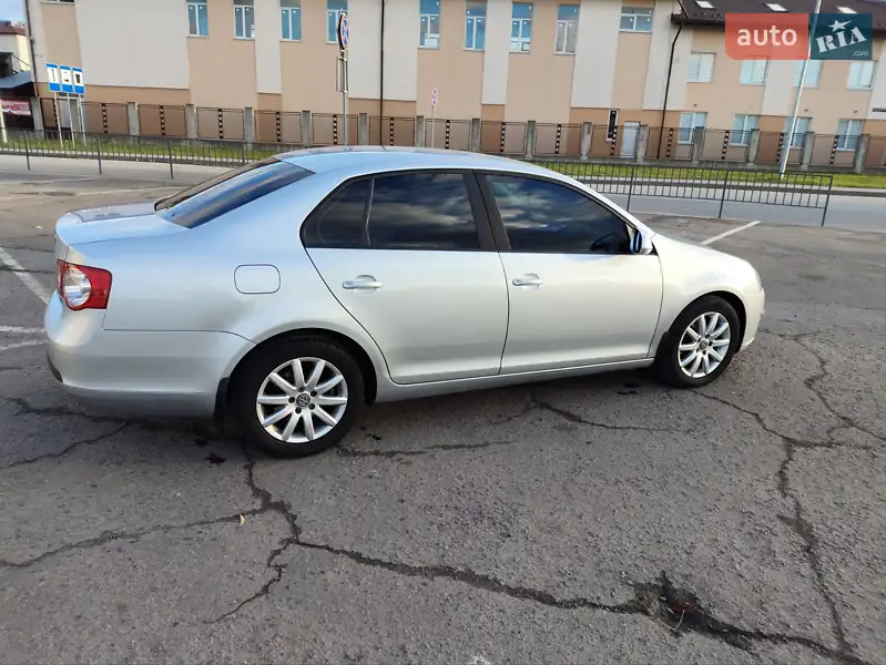 Volkswagen Jetta 2008 VIN WVWZZZ1KZ8M125563 фото оголошення 10 з 64