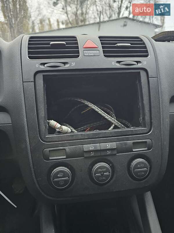 Седан Volkswagen Jetta 2007 в Киеве