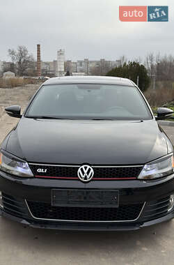 Седан Volkswagen Jetta 2014 в Днепре