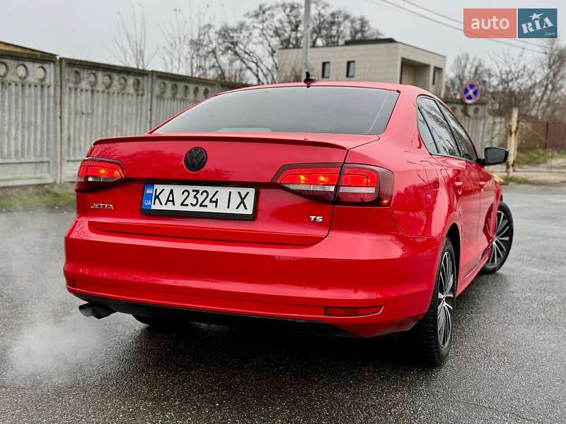 Седан Volkswagen Jetta 2016 в Києві
