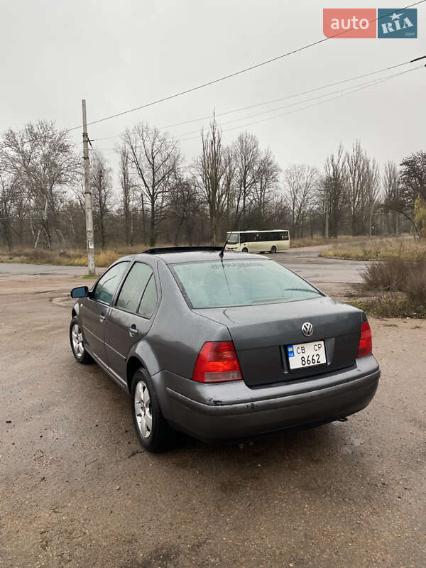 Седан Volkswagen Jetta 2003 в Чернігові
