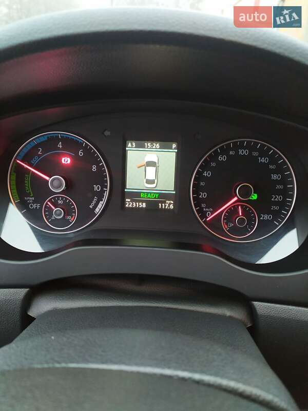 Седан Volkswagen Jetta 2013 в Тараще фото 51 Седан Volkswagen Jetta 2013 в Тараще