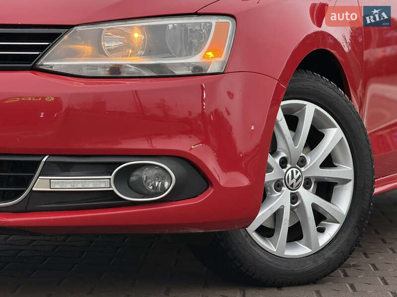 Седан Volkswagen Jetta 2013 в Киеве фото 4 Седан Volkswagen Jetta 2013 в Киеве