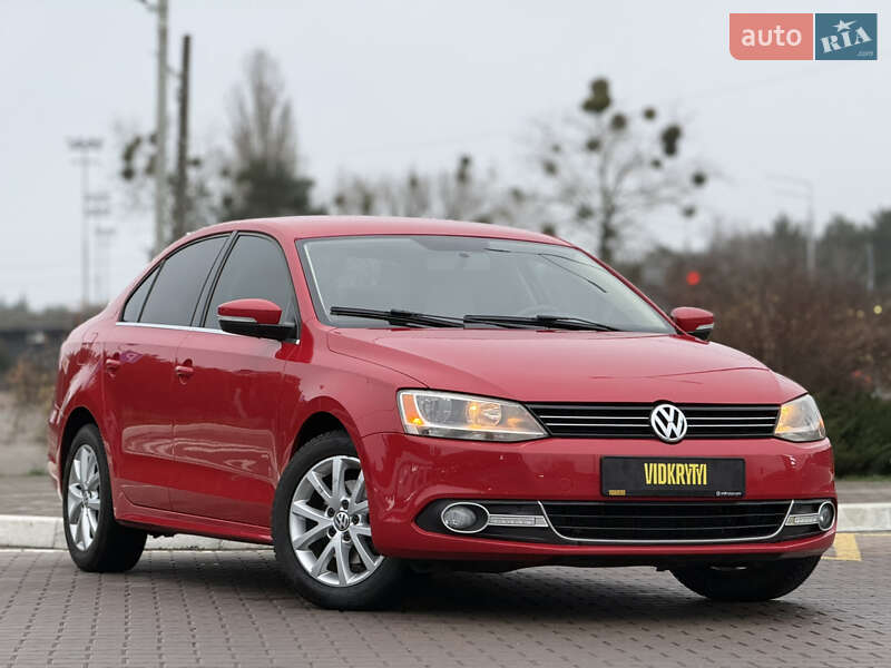 Седан Volkswagen Jetta 2013 в Киеве фото 8 Седан Volkswagen Jetta 2013 в Киеве