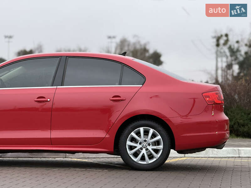 Седан Volkswagen Jetta 2013 в Киеве фото 14 Седан Volkswagen Jetta 2013 в Киеве