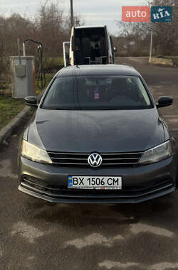 Седан Volkswagen Jetta 2015 в Попільні