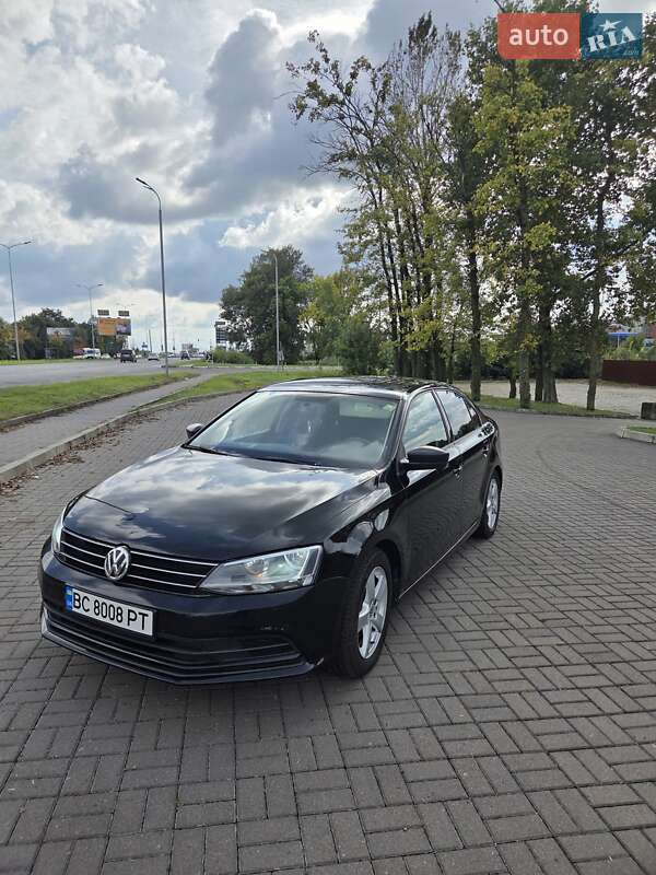 Седан Volkswagen Jetta 2014 в Львові
