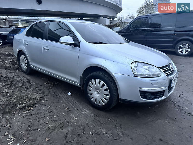 Седан Volkswagen Jetta 2006 в Києві фото 2 Седан Volkswagen Jetta 2006 в Києві