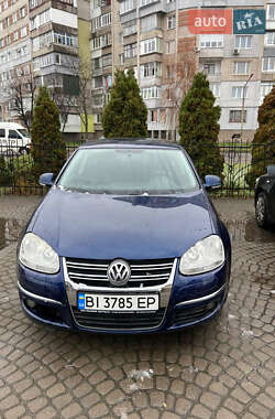 Седан Volkswagen Jetta 2010 в Шептицькому