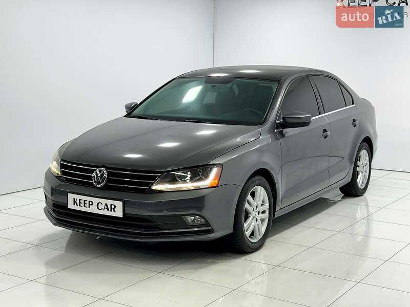 Седан Volkswagen Jetta 2017 в Одессе