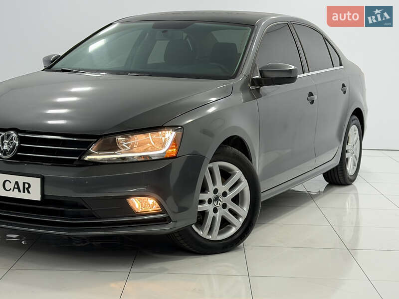 Седан Volkswagen Jetta 2017 в Одессе