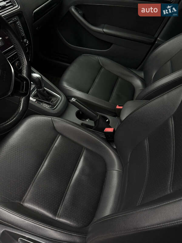 Седан Volkswagen Jetta 2015 в Верхньодніпровську фото 7 Седан Volkswagen Jetta 2015 в Верхньодніпровську