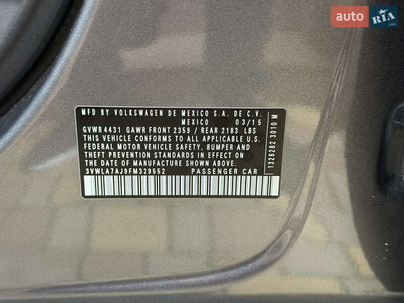 Седан Volkswagen Jetta 2015 в Дніпрі