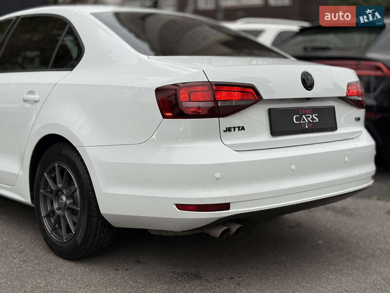 Седан Volkswagen Jetta 2015 в Киеве фото 31 Седан Volkswagen Jetta 2015 в Киеве