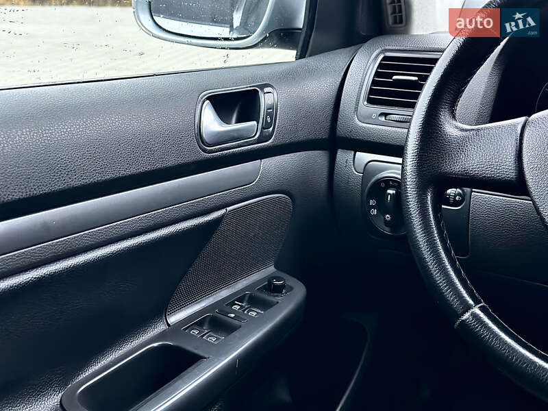 Седан Volkswagen Jetta 2008 в Хмельницком фото 30 Седан Volkswagen Jetta 2008 в Хмельницком