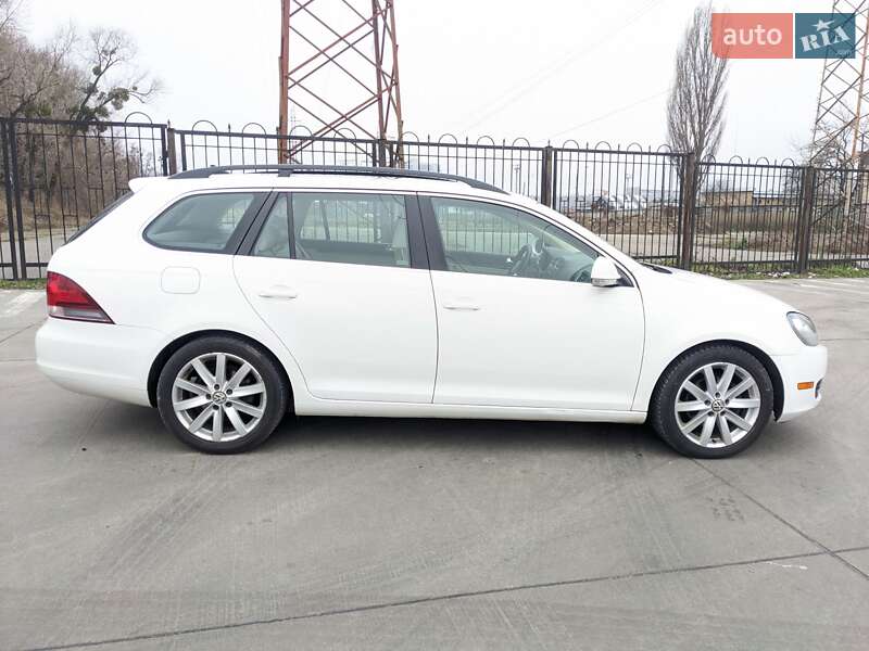 Универсал Volkswagen Jetta 2011 в Киеве фото 8 Универсал Volkswagen Jetta 2011 в Киеве