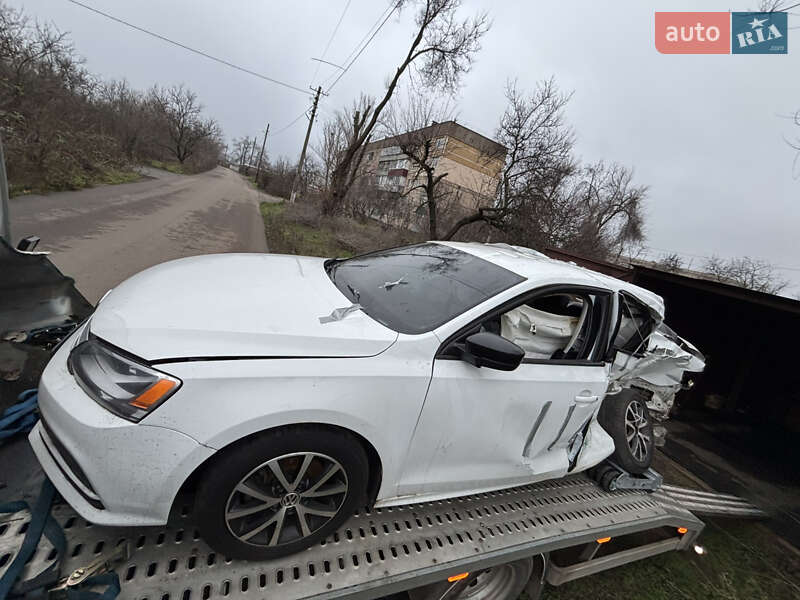 Седан Volkswagen Jetta 2015 в Кривому Розі