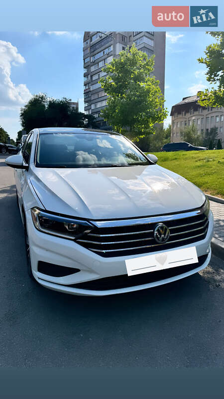 Volkswagen Jetta 2018