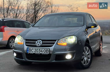 Седан Volkswagen Jetta 2008 в Дрогобыче